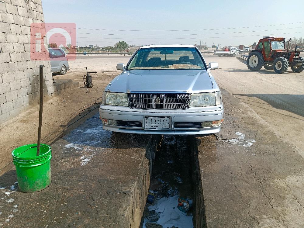 تويوتا كراون